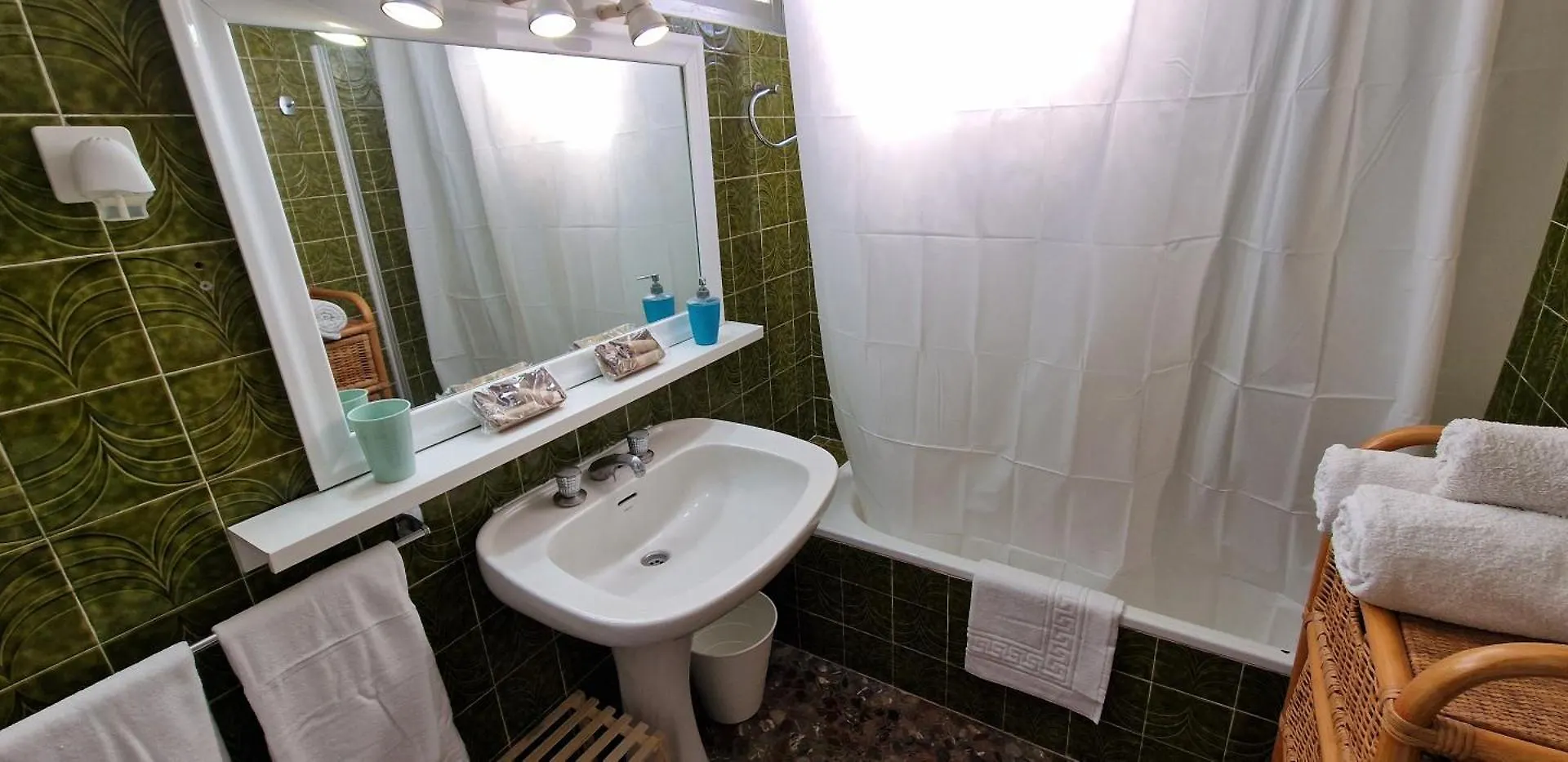 Superb Large Penthouse Fuengirola 14Th Floor Apartment 0*,  Spain